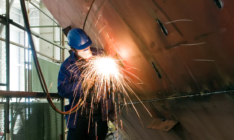 ship-repair-service-67d1104a40806